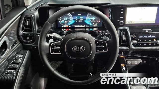 Kia Sorento 2021 — Фото 14/20