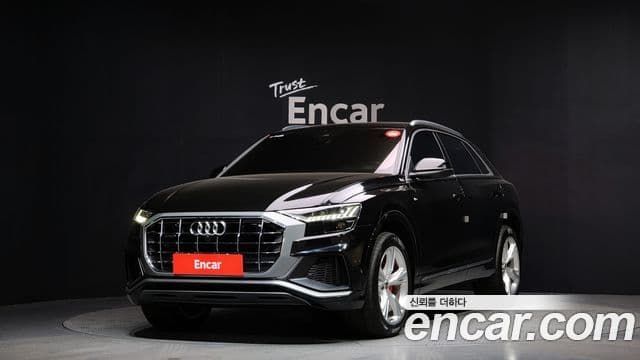 Audi Q7 2022 — ფოტო 1/20