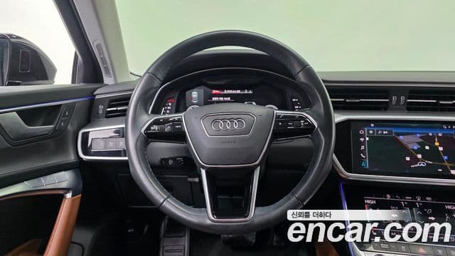 Audi A6 2021 — ფოტო 14/20