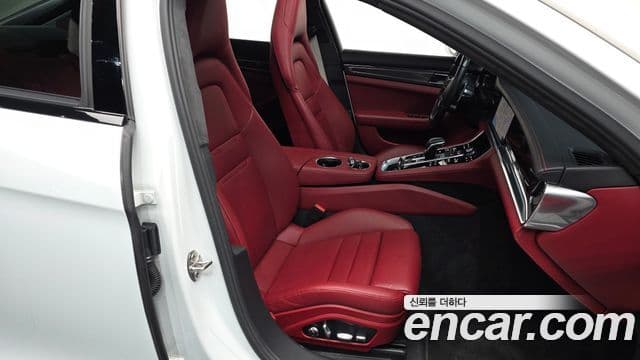 Porsche Panamera 2018 — Photo 5/20