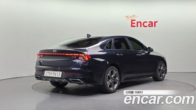 Kia K5 2020 — Şəkil 10/20