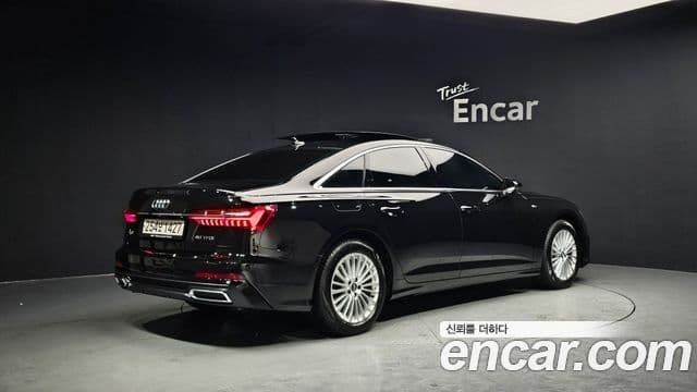 Audi A6 2021 — ფოტო 2/20