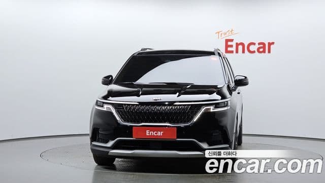 Kia Carnival 2021 — ფოტო 2/20
