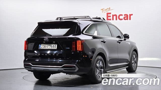 Kia Sorento 2020 — Фото 2/20