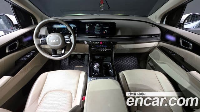 Kia Carnival 2023 — Şəkil 7/20