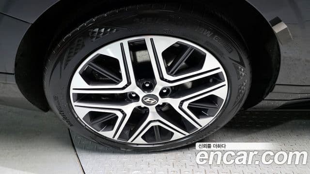 Hyundai Grandeur 2023 — фото 5 из 20