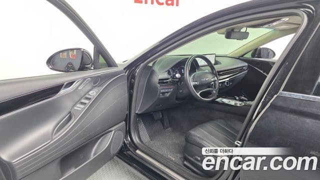 Genesis Electrified G80 2022 — Şəkil 10/20