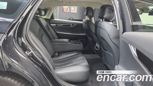 Genesis G80 2022 — Photo 10/20