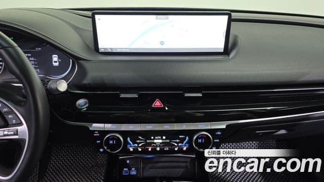 Genesis G80 2022 — Photo 20/20