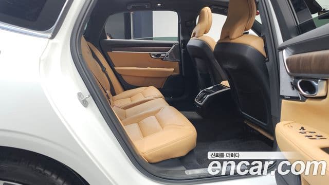 Volvo S90 2023 — фото 12 из 20