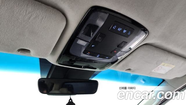 Hyundai Staria 2021 — Фото 19/20