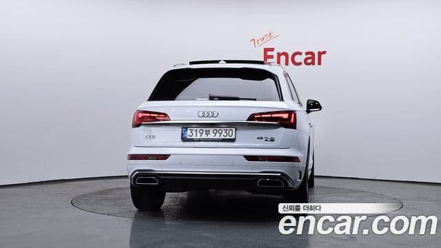 Audi Q5 2021 — фото 3 из 20