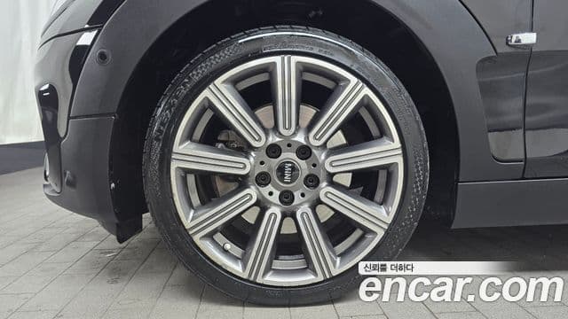 Mini Cooper S Clubman 2022 — Şəkil 5/20