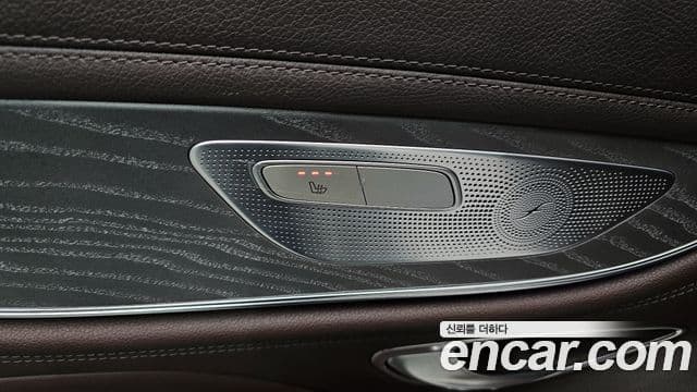 Mercedes-Benz CLS-Class 2020 — Photo 14/20