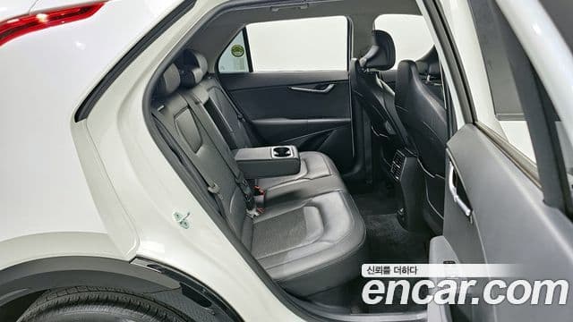 Kia Niro 2022 — Şəkil 11/20