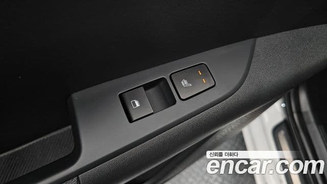 Kia Niro 2022 — Şəkil 19/20