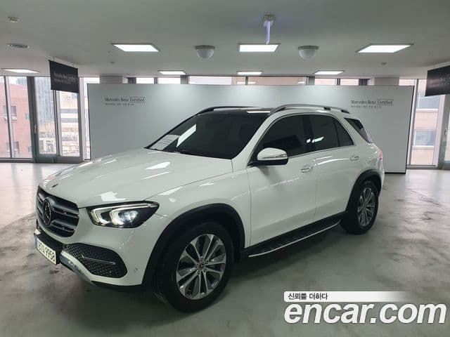 Mercedes-Benz GLE-Class 2021 — Photo 5/17