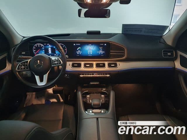 Mercedes-Benz GLE-Class 2021 — Şəkil 7/17