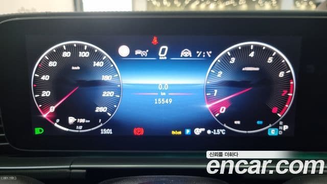 Mercedes-Benz GLE-Class 2025 — Şəkil 6/18