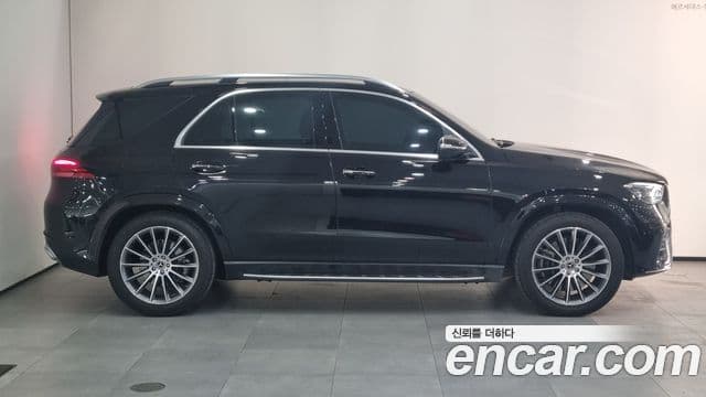 Mercedes-Benz GLE-Class 2025 — Şəkil 15/18