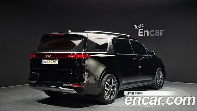 Kia Carnival 2023 — Şəkil 1/20