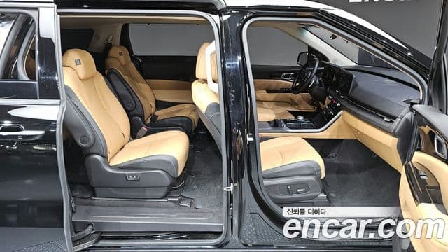 Kia Carnival 2023 — Şəkil 11/20