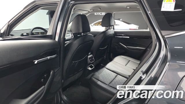 Kia Seltos 2025 — ფოტო 12/20