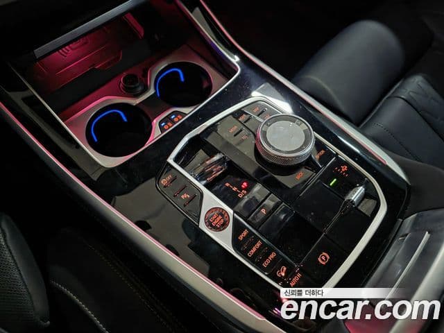 BMW X7 2024 — Şəkil 18/20