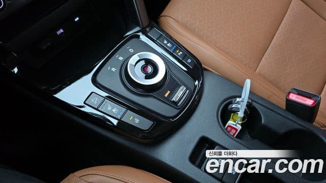 Kia Seltos 2024 — ფოტო 9/20