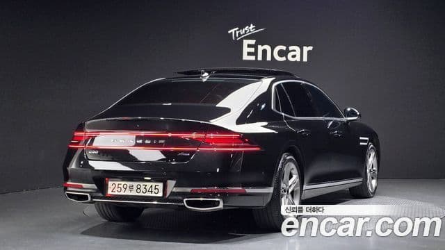 Genesis G90 2023 — ფოტო 1/20