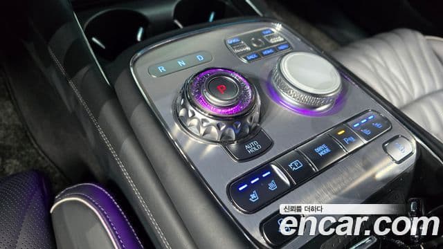 Genesis G90 2023 — ფოტო 8/20
