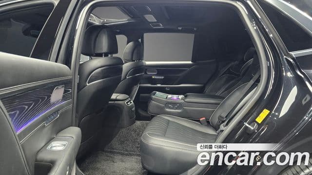 Genesis G90 2023 — ფოტო 11/20