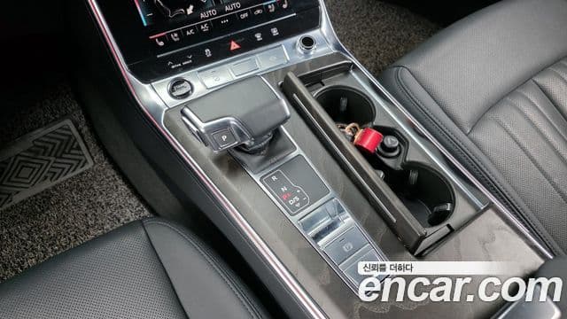Audi A6 2022 — Şəkil 9/20