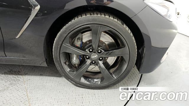Genesis G70 2019 — Şəkil 13/20