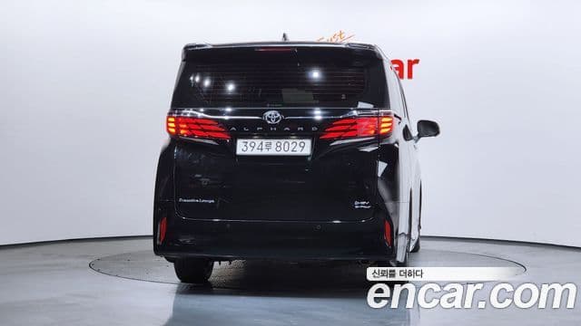 Toyota Alphard 2024 — ფოტო 3/20