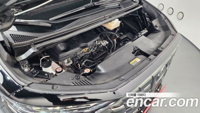 Toyota Alphard 2024 — ფოტო 19/20