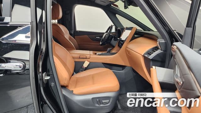 Toyota Alphard 2024 — ფოტო 17/20