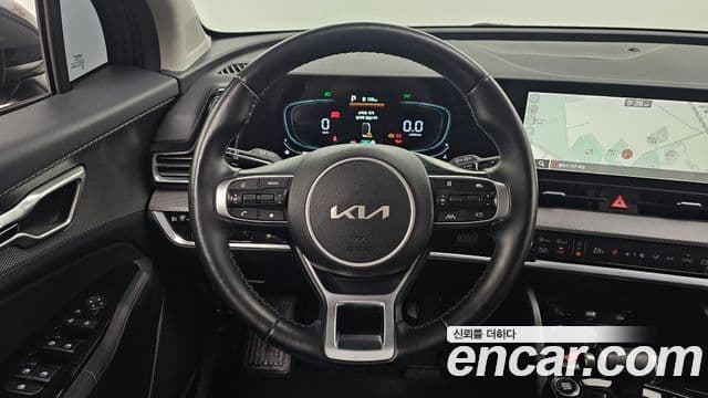Kia Sportage 2021 — ფოტო 13/20