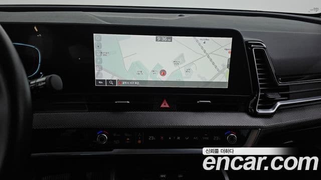 Kia Sportage 2021 — ფოტო 14/20