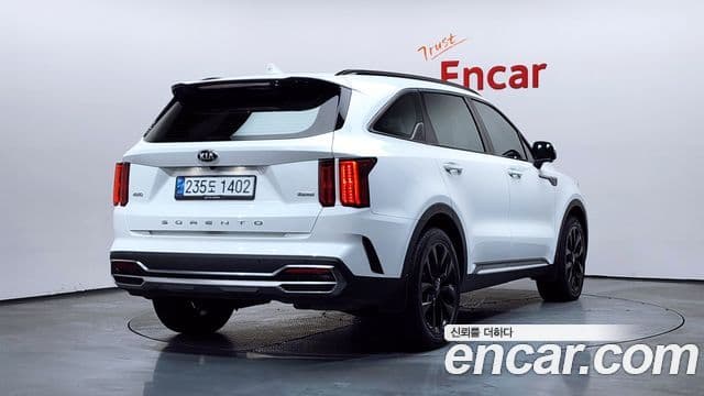 Kia Sorento 2021 — ფოტო 2/20