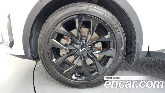 Kia Sorento 2021 — ფოტო 5/20