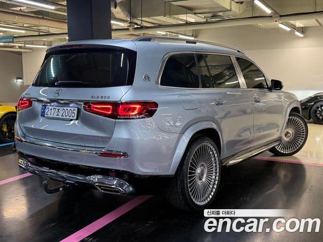 Mercedes-Benz GLS-Class 2023 — ფოტო 6/20