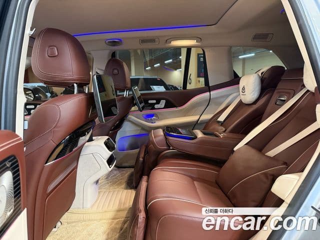Mercedes-Benz GLS-Class 2023 — ფოტო 13/20