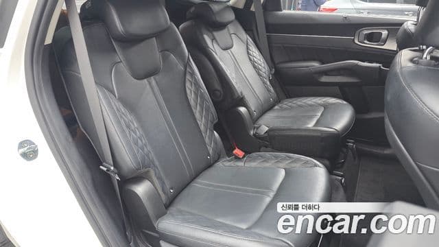 Kia Sorento 2021 — ფოტო 12/20