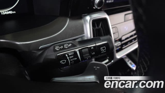 Kia Sorento 2021 — ფოტო 18/20