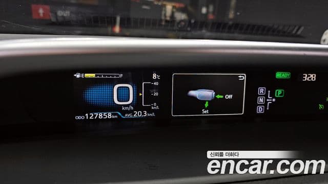 Toyota Prius 2018 — Şəkil 3/20