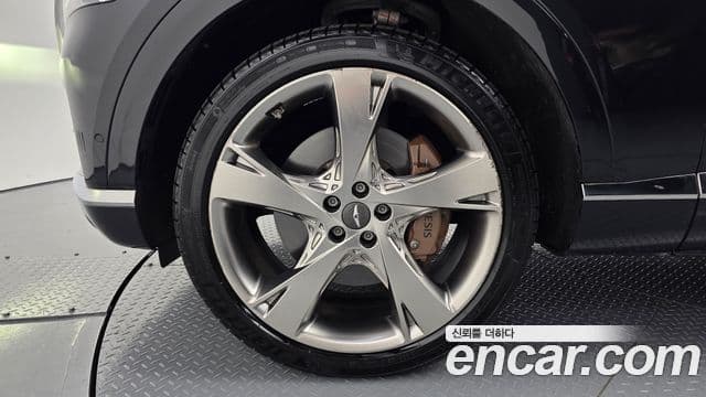 Genesis GV80 2022 — ფოტო 4/20
