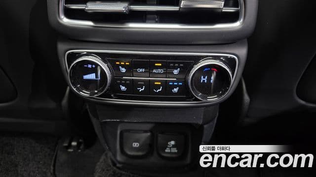 Genesis GV80 2022 — ფოტო 19/20