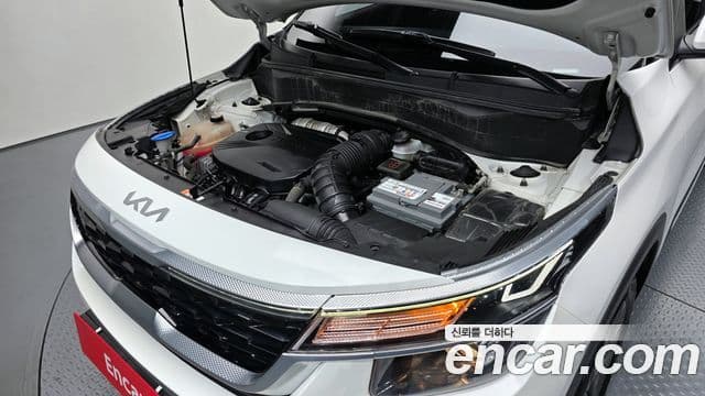 Kia Seltos 2022 — Şəkil 6/20