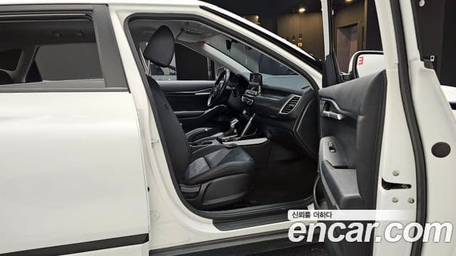 Kia Seltos 2022 — Şəkil 11/20